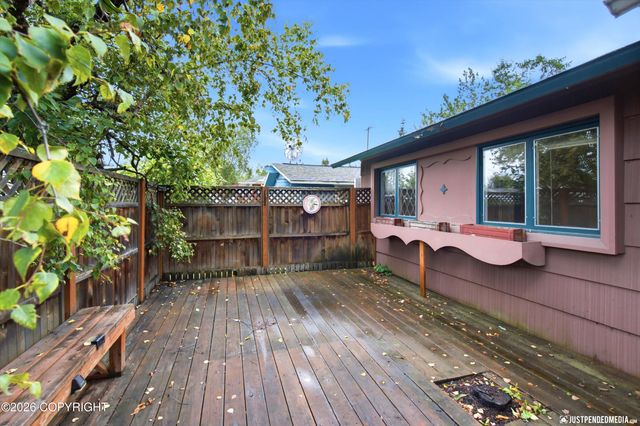 4242 Ross Court, Anchorage, AK 99508