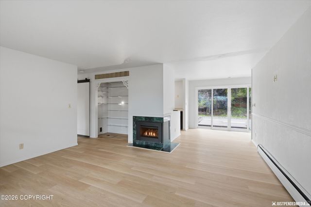 4242 Ross Court, Anchorage, AK 99508