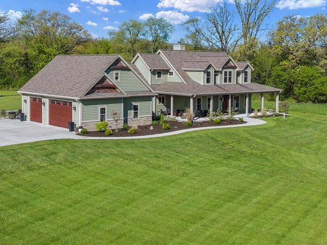 W359S4157 Bowe COURT, Dousman, WI 53118