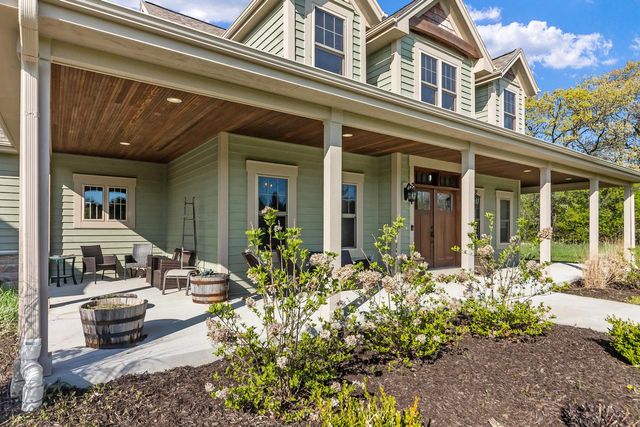 W359S4157 Bowe COURT, Dousman, WI 53118