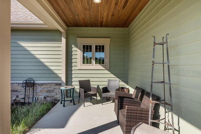 W359S4157 Bowe COURT, Dousman, WI 53118