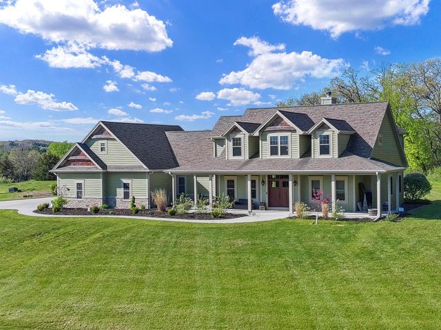 W359S4157 Bowe COURT, Dousman, WI 53118