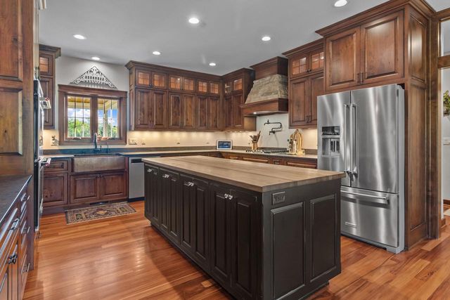 W359S4157 Bowe COURT, Dousman, WI 53118