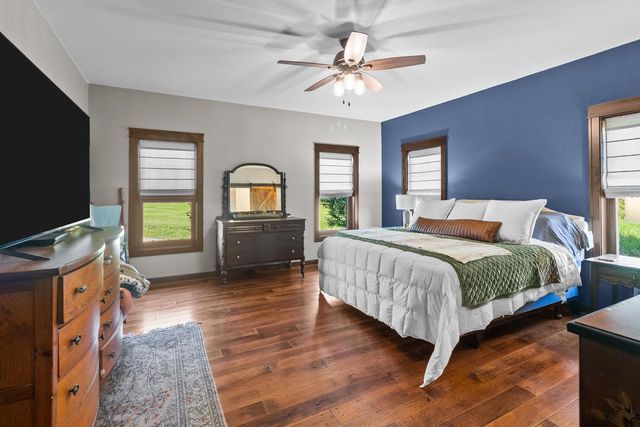 W359S4157 Bowe COURT, Dousman, WI 53118
