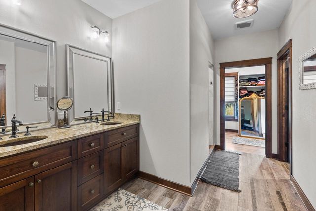 W359S4157 Bowe COURT, Dousman, WI 53118