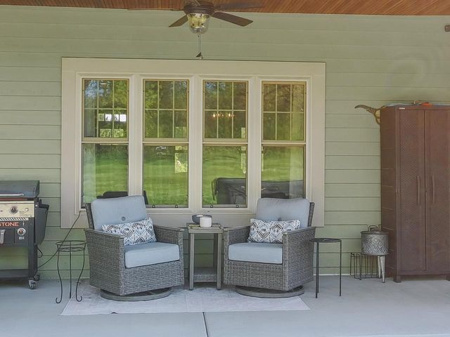 W359S4157 Bowe COURT, Dousman, WI 53118