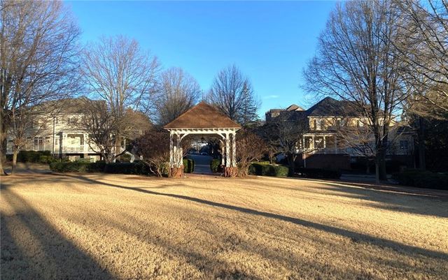 2133 Lucerne Lane SE, Smyrna, GA 30080