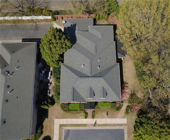 2133 Lucerne Lane SE, Smyrna, GA 30080