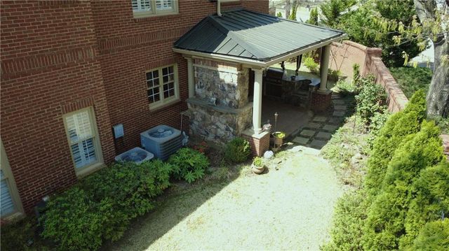 2133 Lucerne Lane SE, Smyrna, GA 30080