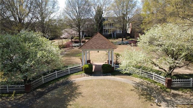 2133 Lucerne Lane SE, Smyrna, GA 30080