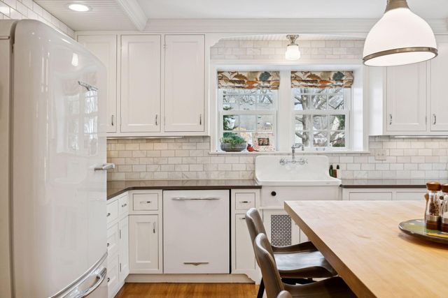 3815 Inglewood Avenue S, Saint Louis Park, MN 55416