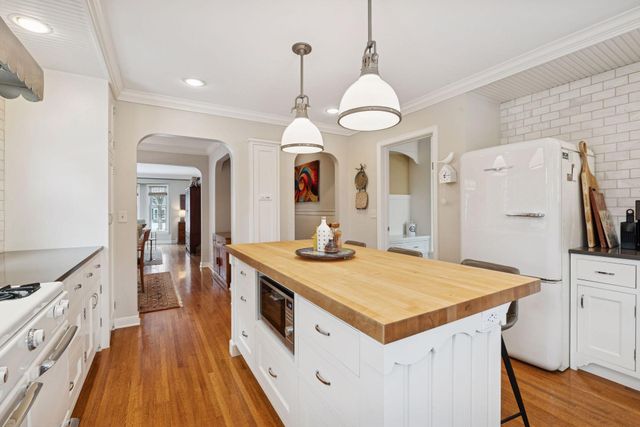 3815 Inglewood Avenue S, Saint Louis Park, MN 55416