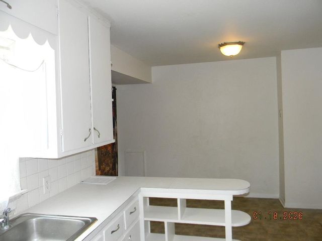 240 Turkle Ave, Haysville, KS 67060