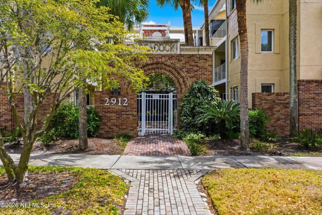2912 ST JOHNS Avenue 17, Jacksonville, FL 32205