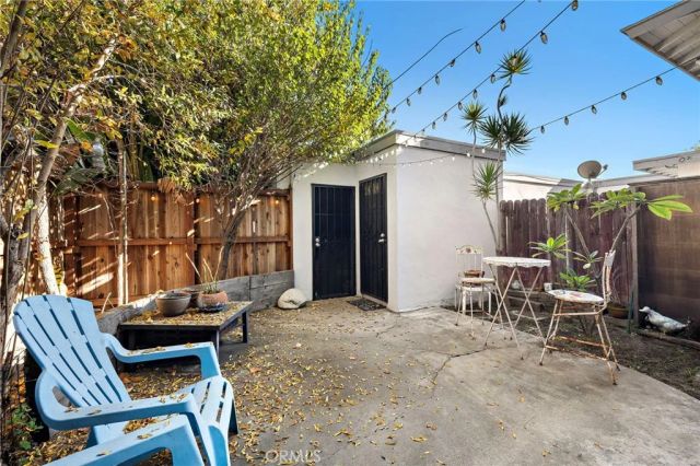 11081 Robinson, Stanton, CA 90680