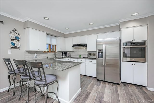 281 Thrift Street, Ronkonkoma, NY 11779