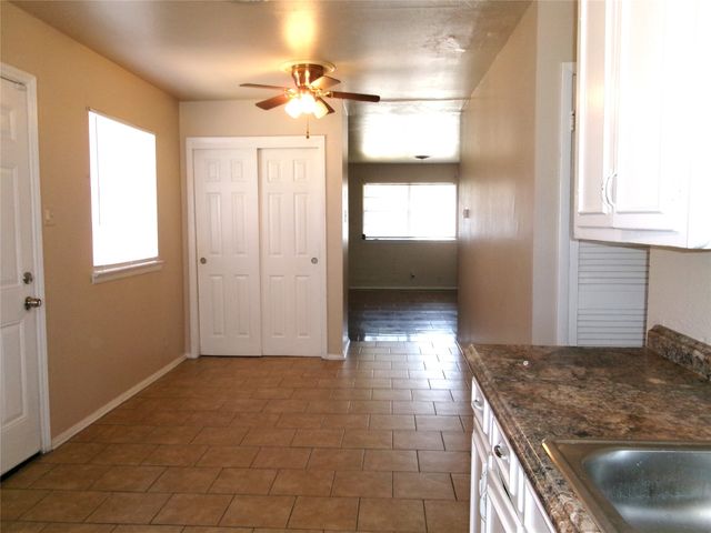 4204 Burke Road, Fort Worth, TX 76119