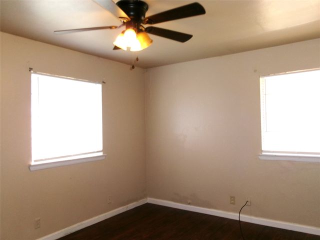 4204 Burke Road, Fort Worth, TX 76119
