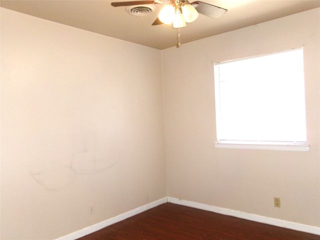 4204 Burke Road, Fort Worth, TX 76119