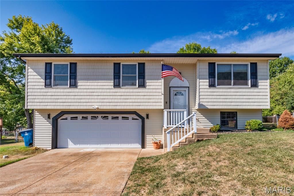 1909 Laverne Drive, Arnold, MO 63010