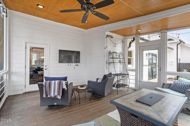 112 Stratford Drive, Chapel Hill, NC 27516