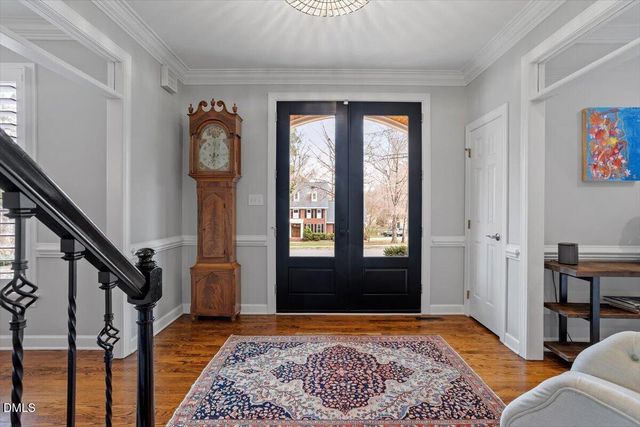 112 Stratford Drive, Chapel Hill, NC 27516