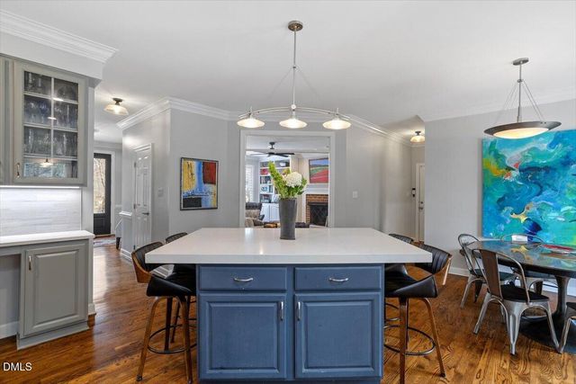 112 Stratford Drive, Chapel Hill, NC 27516