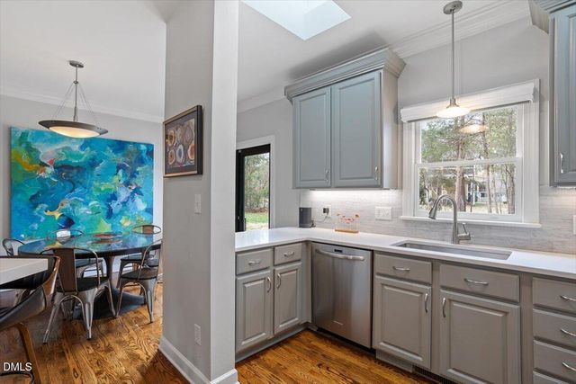 112 Stratford Drive, Chapel Hill, NC 27516