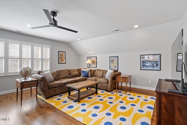 112 Stratford Drive, Chapel Hill, NC 27516