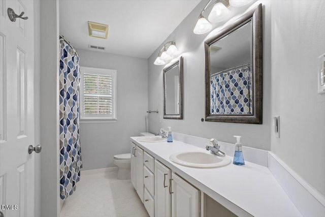 112 Stratford Drive, Chapel Hill, NC 27516