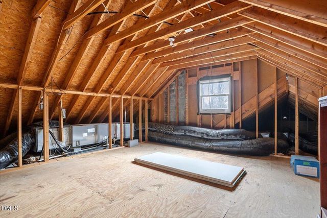 112 Stratford Drive, Chapel Hill, NC 27516