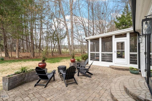 112 Stratford Drive, Chapel Hill, NC 27516