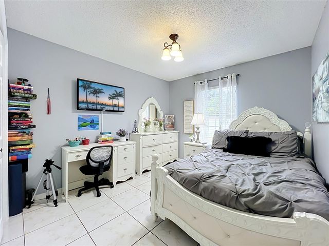 2701 BURWOOD AVENUE, Orlando, FL 32837