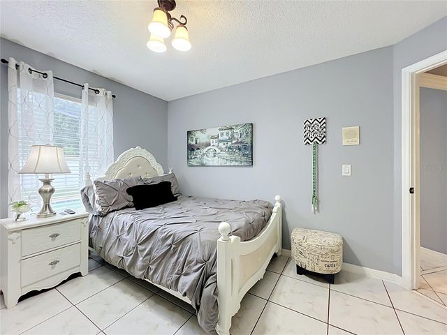 2701 BURWOOD AVENUE, Orlando, FL 32837