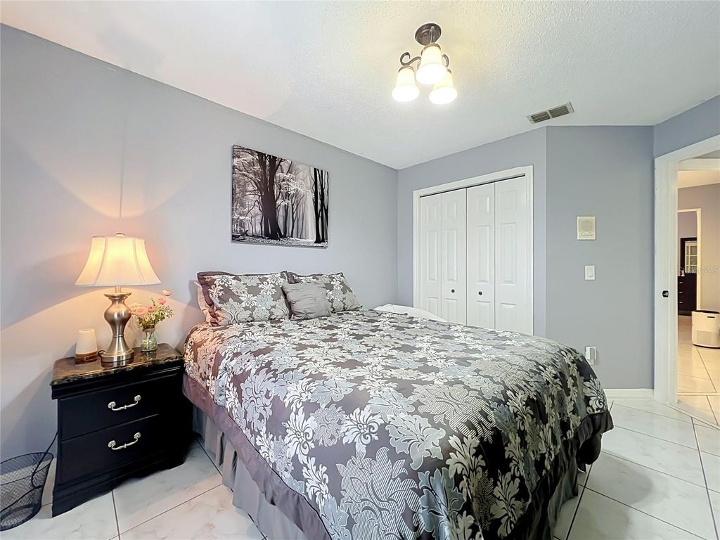 Image 33 of property listing at 2701 BURWOOD AVENUE, Orlando, FL 32837