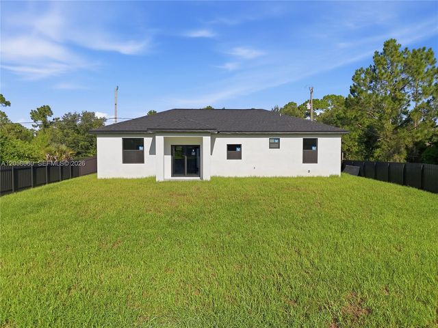 707 Bahama Avenue S, Lehigh Acres, FL 33974