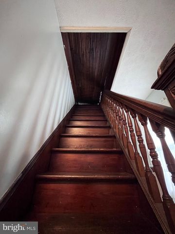 30 FROST AVE, Frostburg, MD 21532