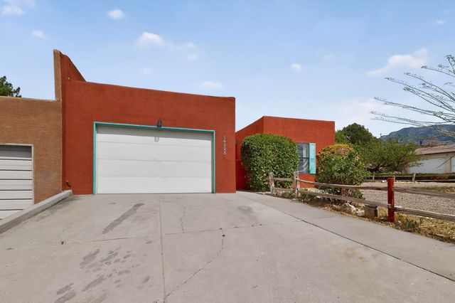 14025 Nambe Avenue NE, Albuquerque, NM 87123