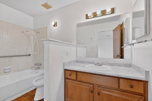 14025 Nambe Avenue NE, Albuquerque, NM 87123