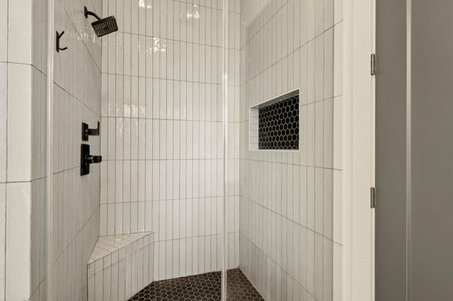 115 Country View Lane, Schulenburg, TX 78956