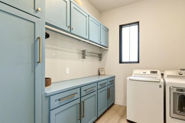 115 Country View Lane, Schulenburg, TX 78956