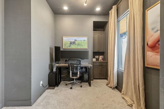 115 Country View Lane, Schulenburg, TX 78956