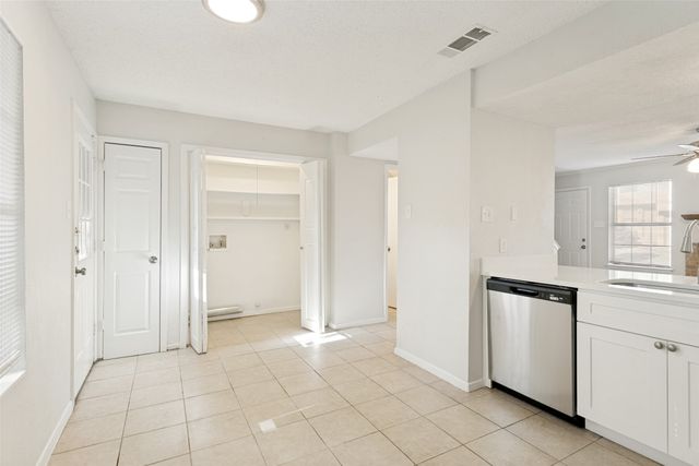 1265 Dallas Drive, Denton, TX 76205