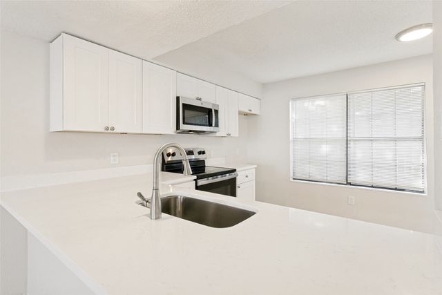 1265 Dallas Drive, Denton, TX 76205