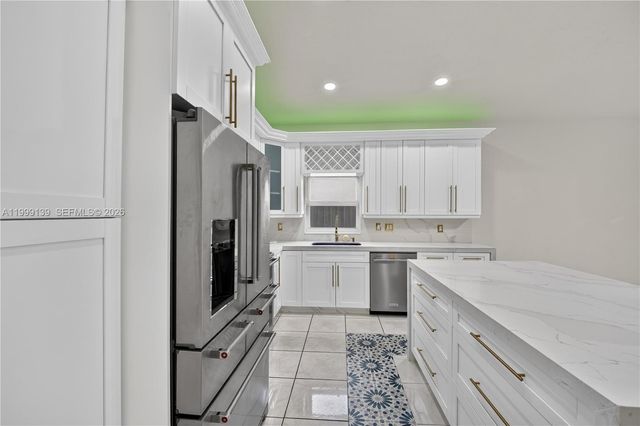 6931 SW 159th Place, Miami, FL 33193
