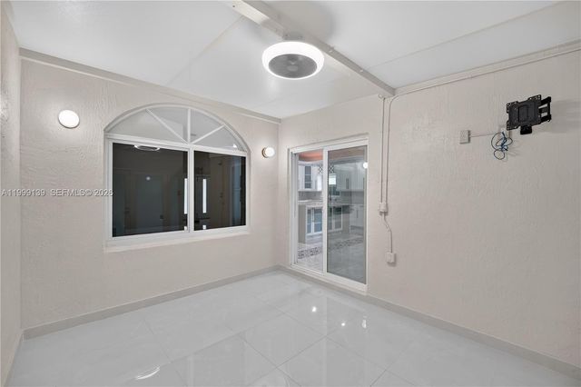 6931 SW 159th Place, Miami, FL 33193