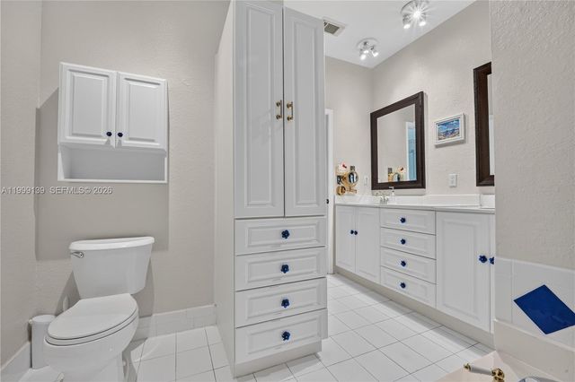 6931 SW 159th Place, Miami, FL 33193