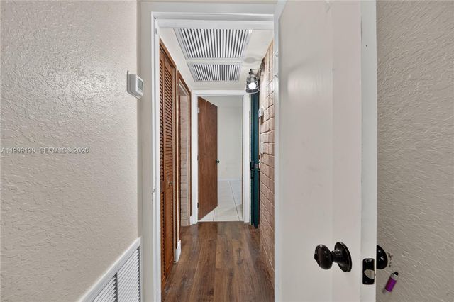 6931 SW 159th Place, Miami, FL 33193