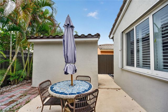 6931 SW 159th Place, Miami, FL 33193