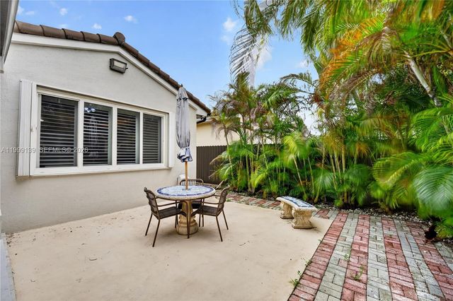 6931 SW 159th Place, Miami, FL 33193